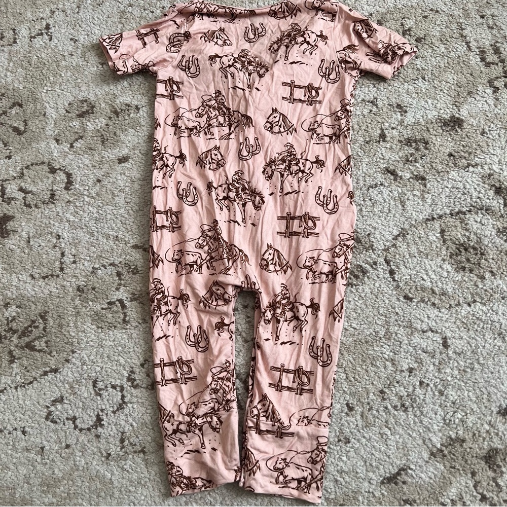 LITTLE WESTERN BABES | Rodeo Romper - Picture 6 of 8